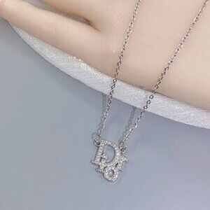 Silver Tone Titanium Steel Fashion Necklace with Simulated Diamond